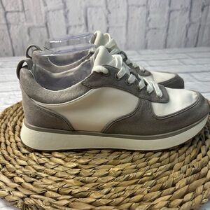 Nordstrom Rack Ladies Stylish Gray and White Sneakers. Size 7. Fashion Sneakers